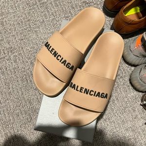 Balenciaga Pool Slides